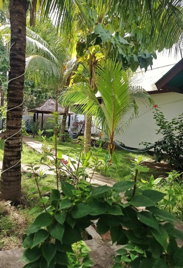 Follow The Rabbit Bungalow Gili Air Luaran gambar