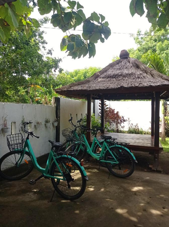 Follow The Rabbit Bungalow Gili Air Luaran gambar