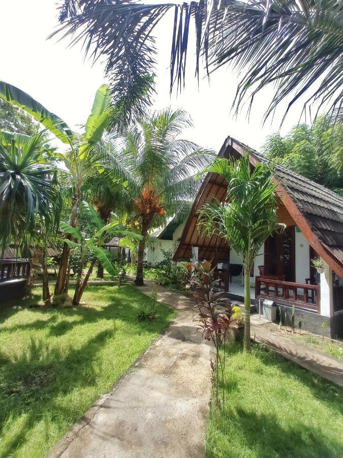 Follow The Rabbit Bungalow Gili Air Luaran gambar